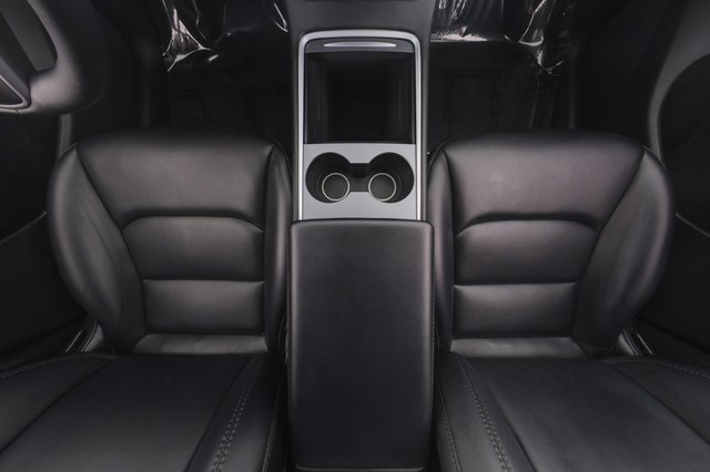 2023 Tesla Model Y — photo 24 of 26