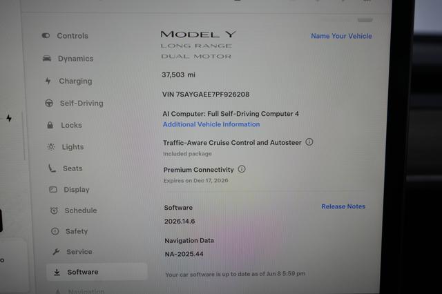2023 Tesla Model Y — photo 5 of 26