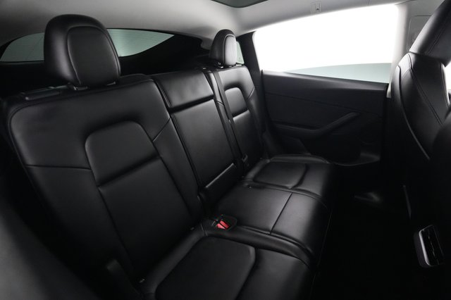 2023 Tesla Model Y — photo 4 of 26