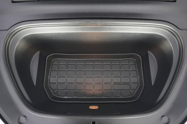 2023 Tesla Model Y — photo 25 of 26