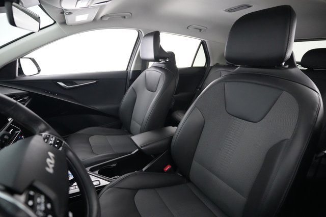 2023 Kia Niro EV — photo 3 of 34