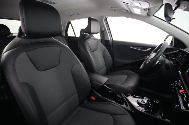 2023 Kia Niro EV — photo 18 of 34