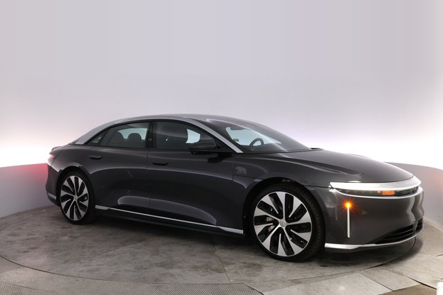2023 Lucid Air — photo 11 of 26