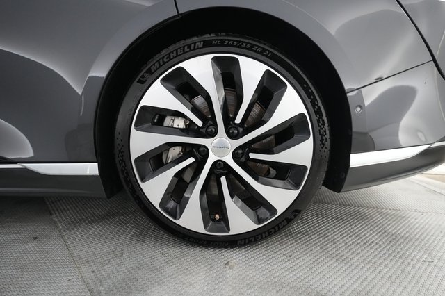 2023 Lucid Air — photo 7 of 26
