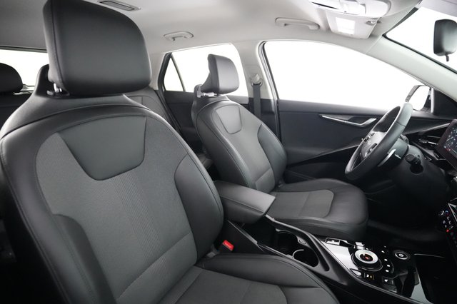 2024 Kia Niro EV — photo 18 of 31