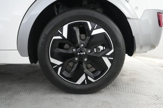 2024 Kia Niro EV — photo 7 of 25