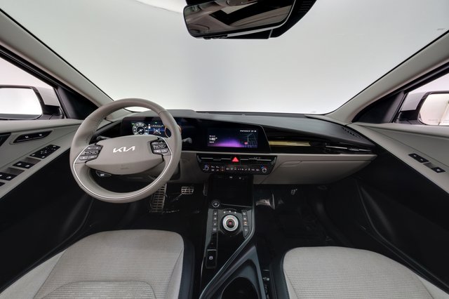 2024 Kia Niro EV — photo 21 of 25