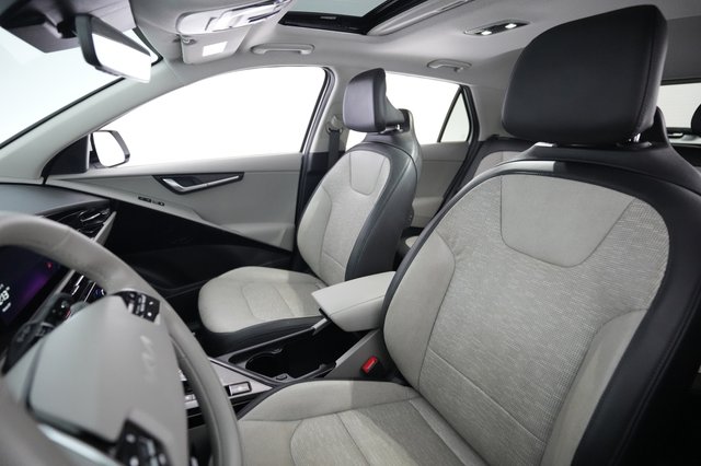 2024 Kia Niro EV — photo 3 of 25
