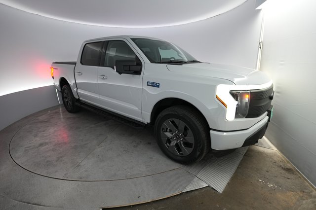 2024 Ford F-150 Lightning — VIN 1FTVW3L79RWG20032