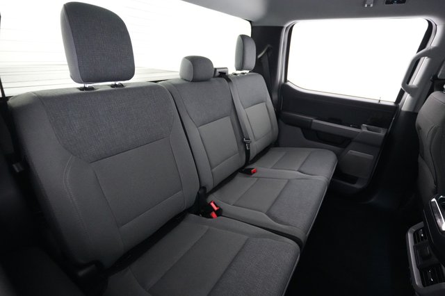 2024 Ford F-150 Lightning — photo 4 of 16