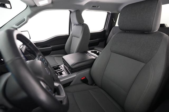 2024 Ford F-150 Lightning — photo 3 of 16