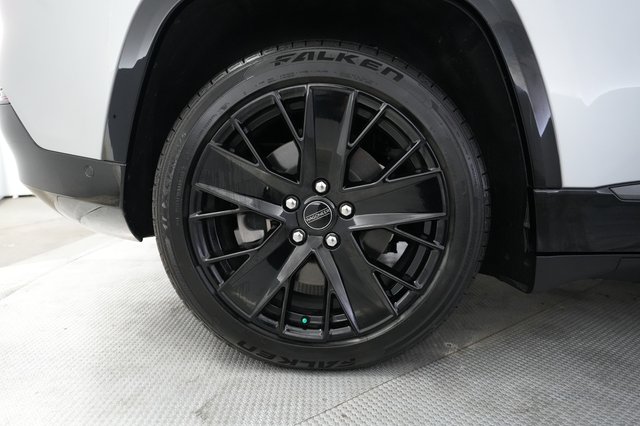 2024 Jeep Wagoneer S — photo 17 of 25
