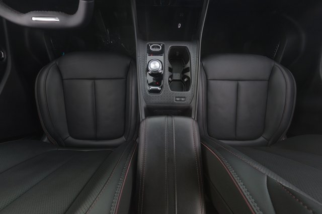 2024 Jeep Wagoneer S — photo 22 of 25