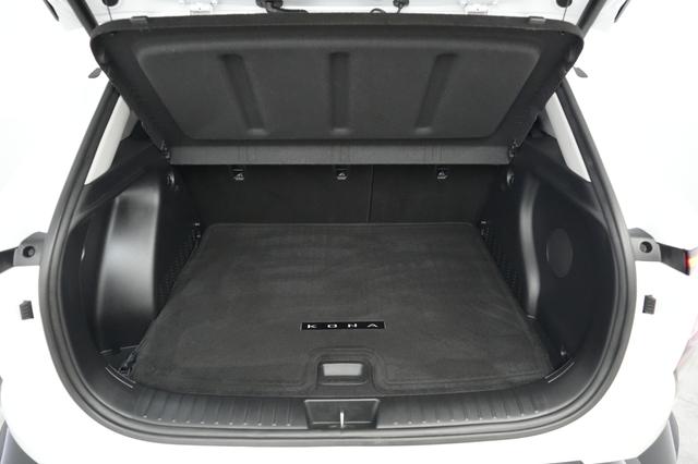 2024 Hyundai Kona Electric — photo 6 of 23