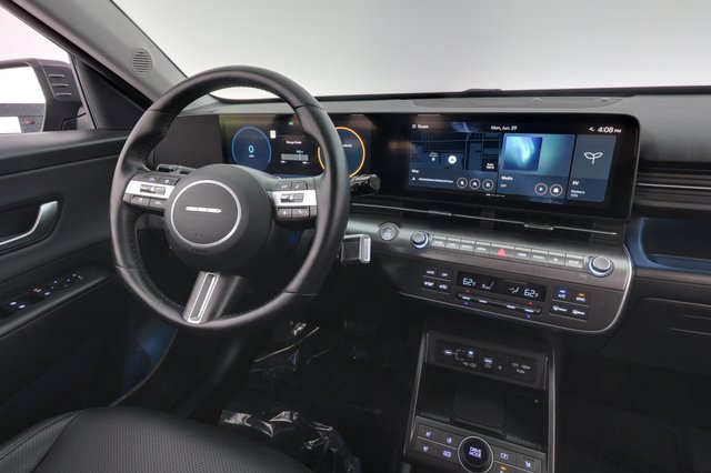 2024 Hyundai Kona Electric — photo 20 of 26