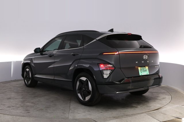 2024 Hyundai Kona Electric — photo 13 of 26