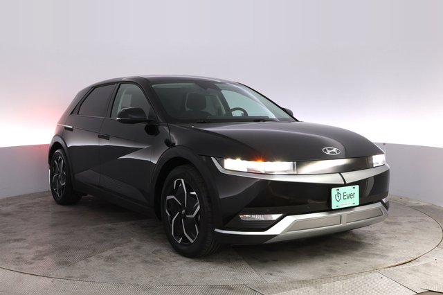 2024 Hyundai IONIQ 5 — photo 10 of 23