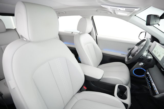 2024 Hyundai IONIQ 5 — photo 18 of 24