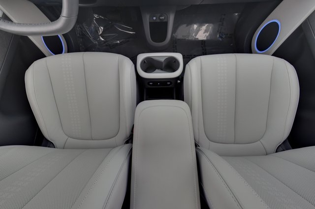 2024 Hyundai IONIQ 5 — photo 22 of 24