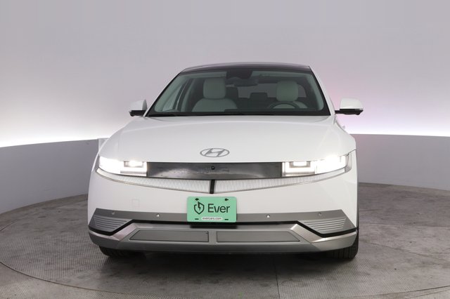 2024 Hyundai IONIQ 5 — photo 9 of 24