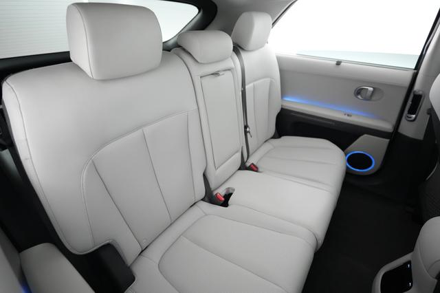 2024 Hyundai IONIQ 5 — photo 4 of 24