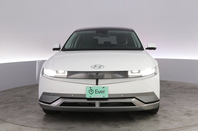 2024 Hyundai IONIQ 5 — photo 9 of 22