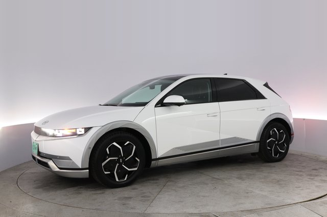 2024 Hyundai IONIQ 5 — photo 14 of 22