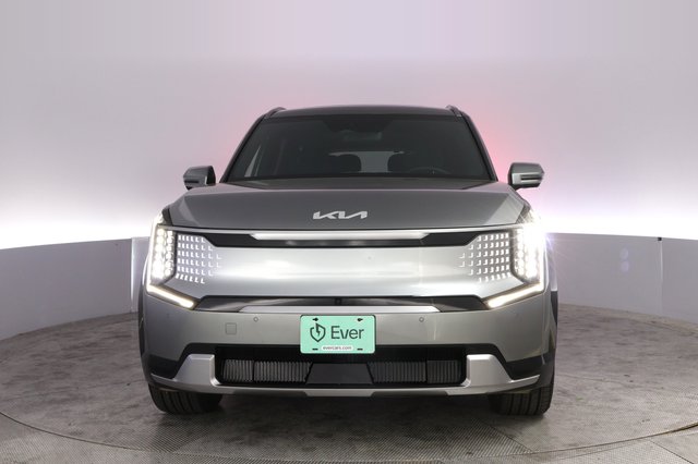 2024 Kia EV9 — photo 9 of 26