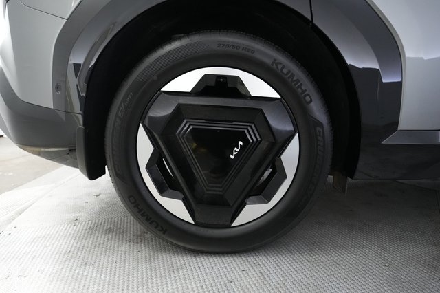 2024 Kia EV9 — photo 17 of 26