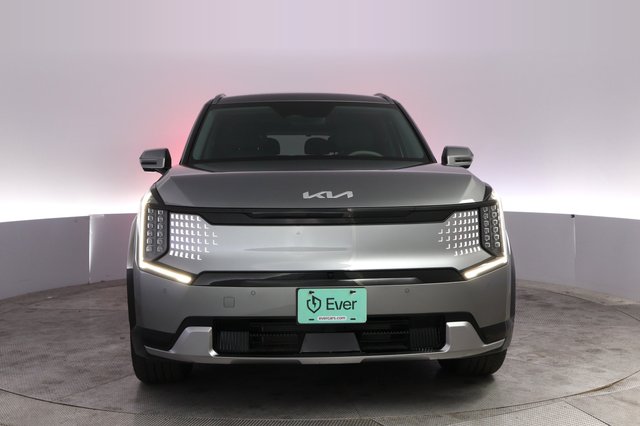 2024 Kia EV9 — photo 9 of 28