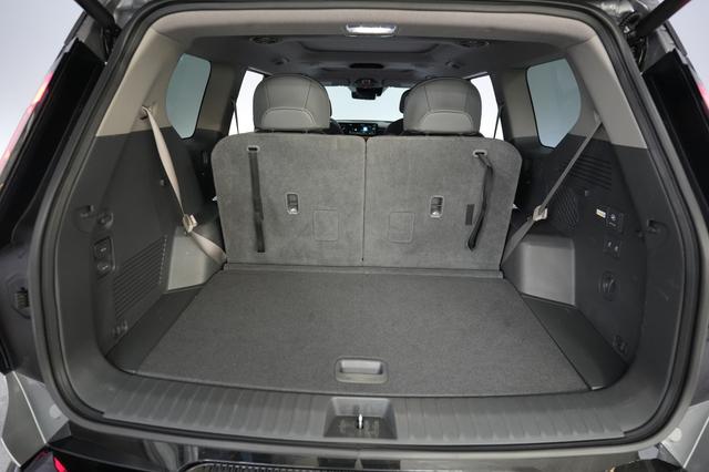 2024 Kia EV9 — photo 6 of 28