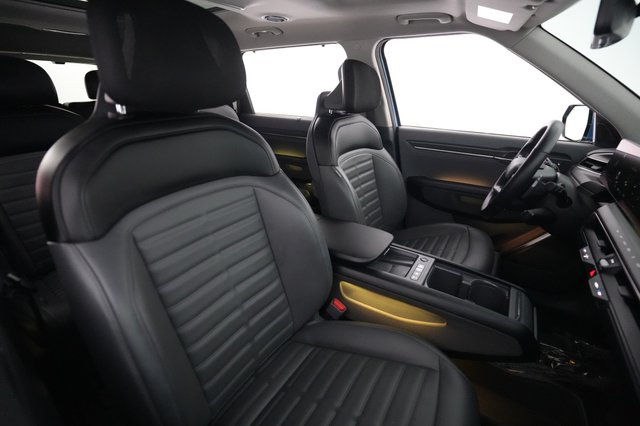 2024 Kia EV9 — photo 18 of 26