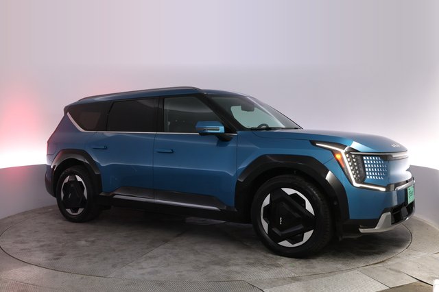 2024 Kia EV9 — photo 11 of 26