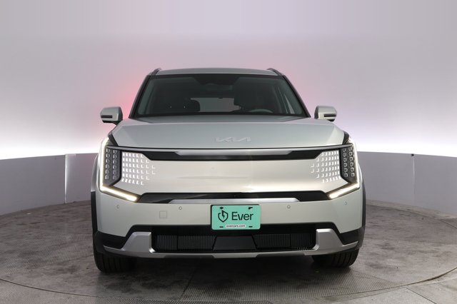 2024 Kia EV9 — photo 9 of 28