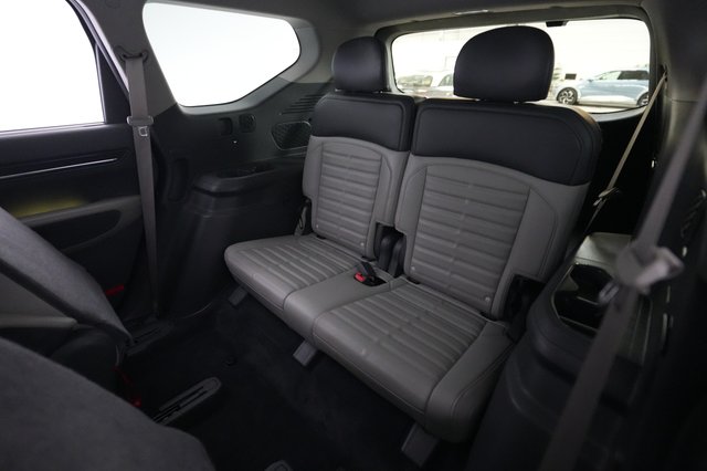 2024 Kia EV9 — photo 19 of 28
