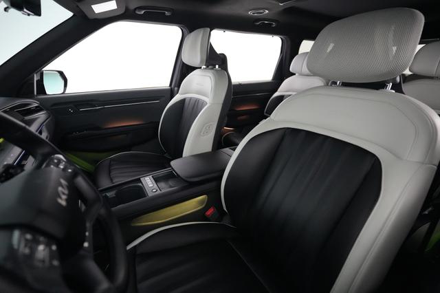 2024 Kia EV9 — photo 3 of 32