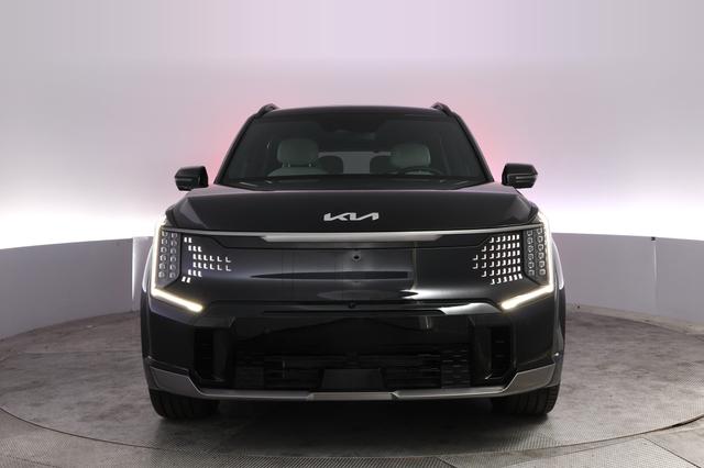 2024 Kia EV9 — photo 9 of 32