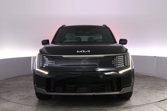 2024 Kia EV9 — photo 9 of 32