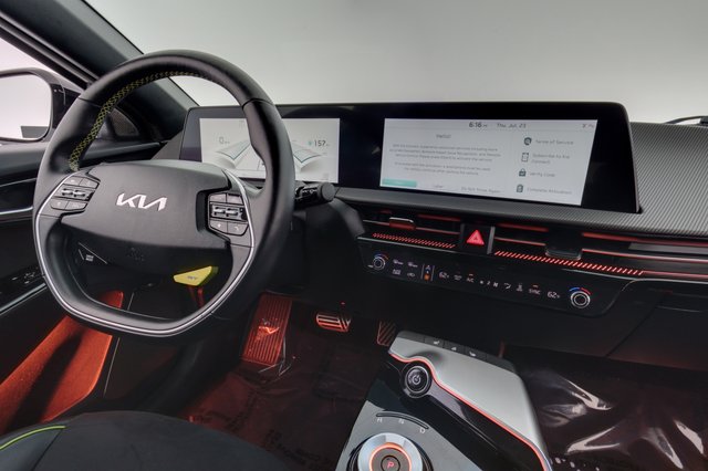 2024 Kia EV6 — photo 20 of 29