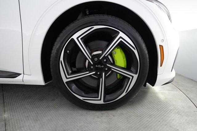 2024 Kia EV6 — photo 16 of 29