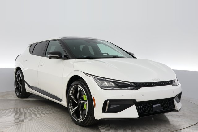 2024 Kia EV6 — photo 10 of 26