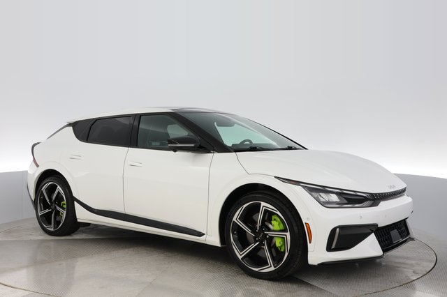 2024 Kia EV6 — photo 11 of 26