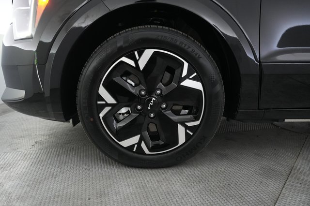 2024 Kia Niro EV — photo 15 of 22