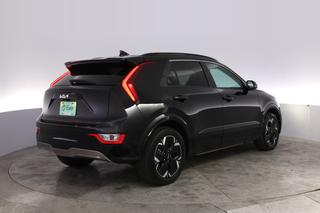 2024 Kia Niro EV — photo 2 of 22