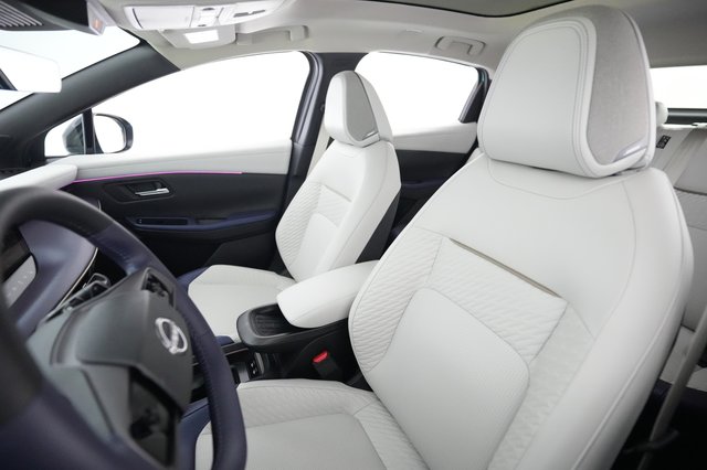 2026 Nissan LEAF — photo 3 of 22