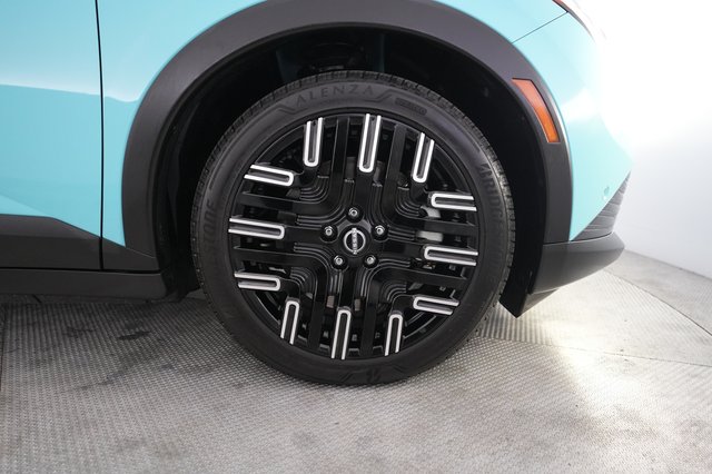 2026 Nissan LEAF — photo 16 of 22