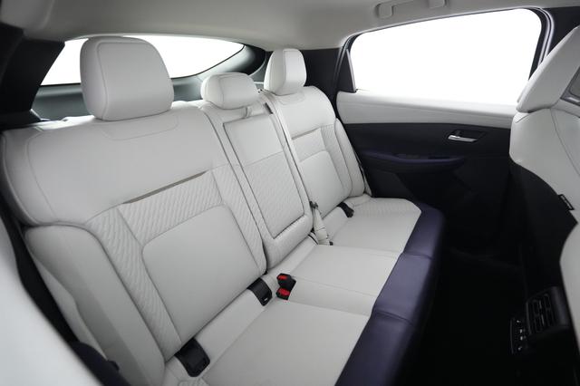 2026 Nissan LEAF — photo 4 of 22