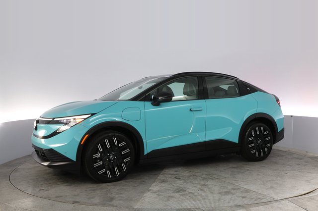 2026 Nissan LEAF — photo 14 of 22