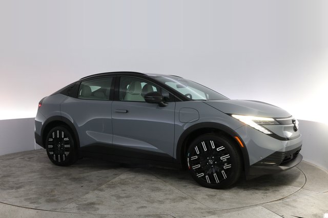 2026 Nissan LEAF — photo 11 of 25
