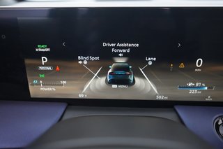 2026 Nissan LEAF — photo 5 of 25